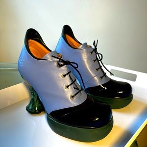 John fluevog blue green, and black spectator pumps